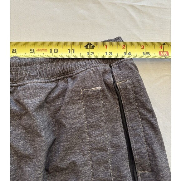 LULULEMON Pace Breaker Shorts Men's Size Medium Charcoal Gray Lined 9" Athletic - Picture 8 of 10
